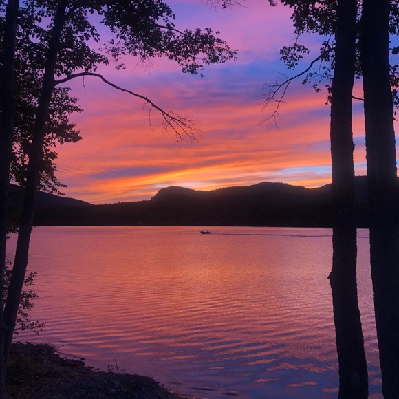 Meet your Posher, Karen - Picture 2 of 7